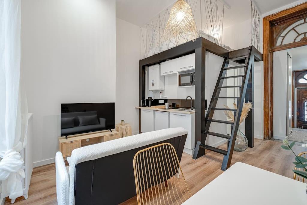  Le Boheme Superbe Loft Fonctionnel Et Central Saint-Etienne  Zewnętrze zdjęcie